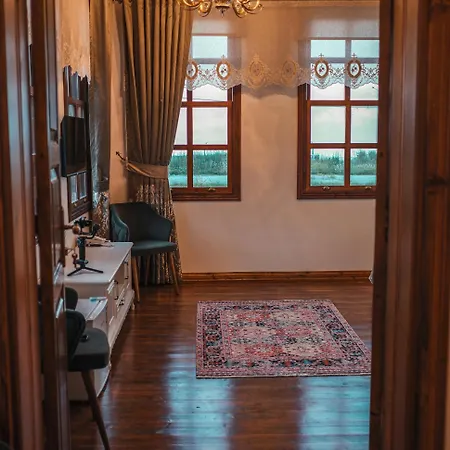 Cakiroglu Butik Hotel *